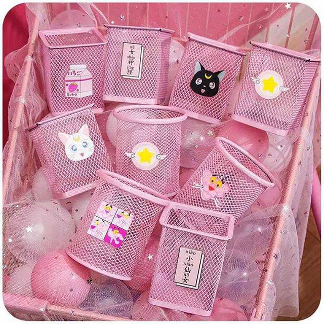 

KOTAK PENSIL BOX MEJA