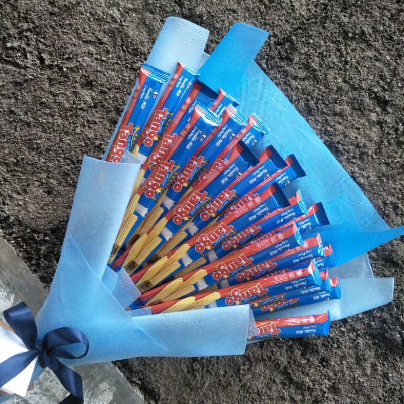 

BUCKET SNACK/hadiah wisuda ulang tahun/sidang/snack termurah