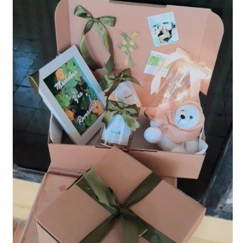 

Hampers Parcel Lebaran paket Mecca