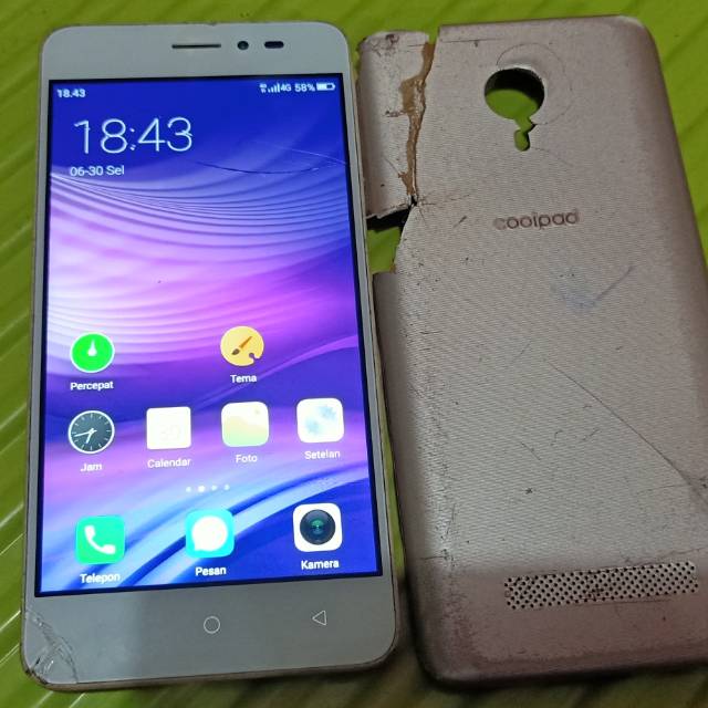 HP Bekas HP Second HP Murah HP Second Murah Coolpad N2M MTS MT0 Jaringan 4G Internal 1/8GB