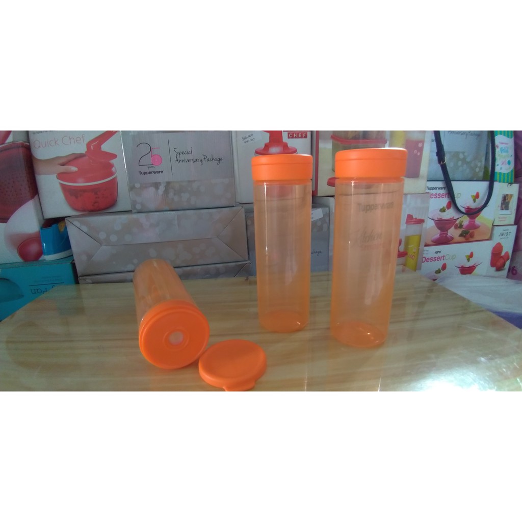 Squeeze me Tupperware/ pc