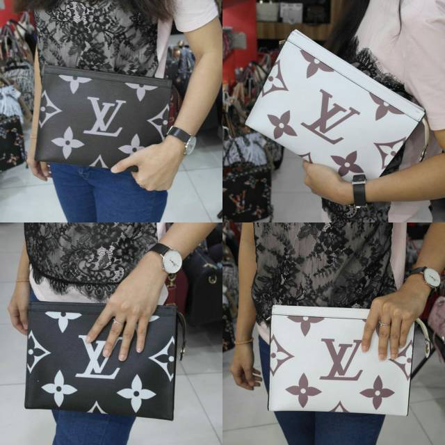 Tas Lv Toiletry Giant Mono Pouch