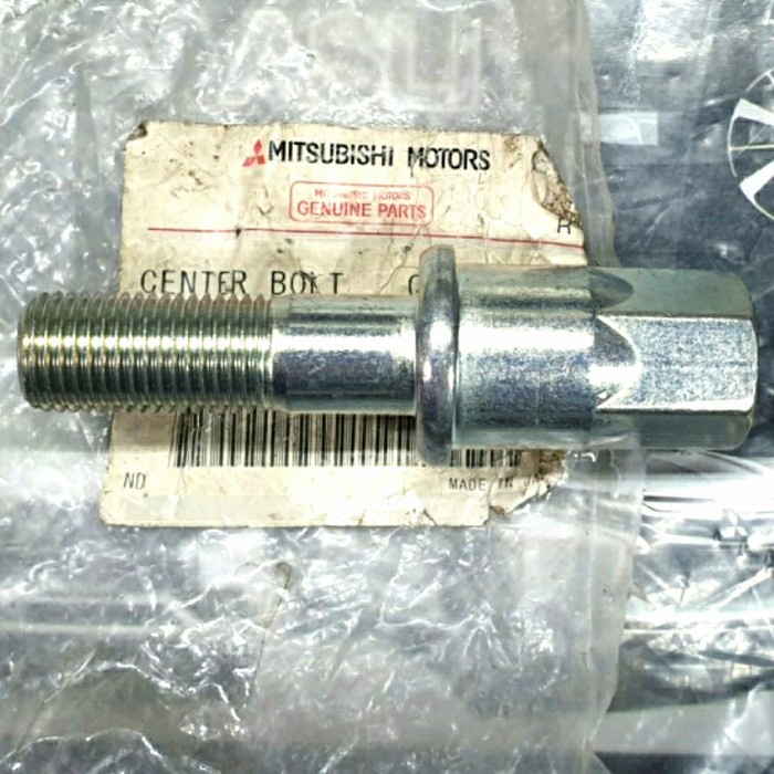 baut pully ker as kuda L300 diesel strada L200 2500cc crankshaft asli