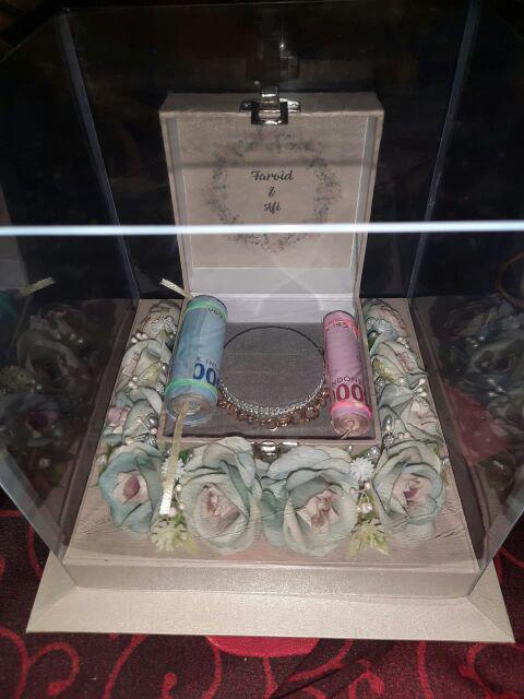 Wedding Wood Art Untuk Kotak Cincin Pernikahan