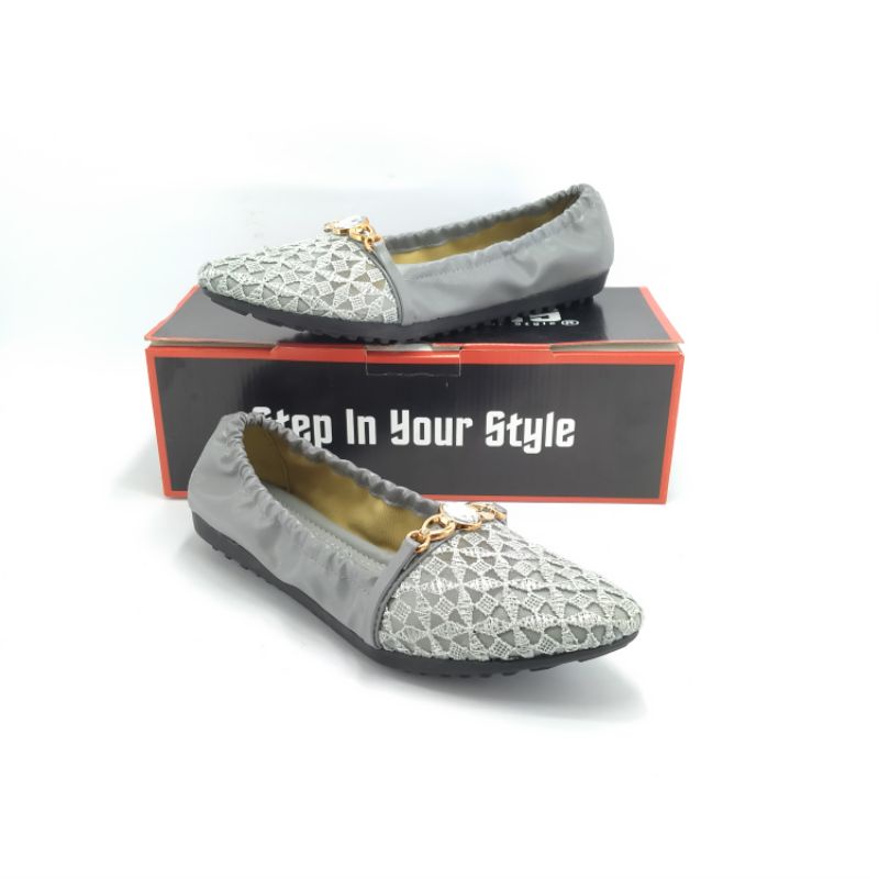 Sepatu Flatshoes Balet Wanita Sol Lentur SR03