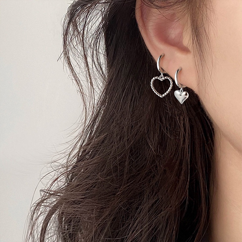 Anting Gantung Asimetris Bentuk Hati Untuk Wanita