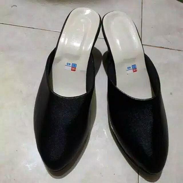 Selop Pagar Ayu (tinggi hak 7cm)/ Selop Domas/ Selop Domas Hitam/