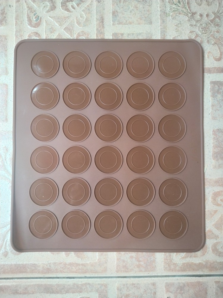 Cetakan Silikon Makaron Macaron Macaroon Alas Baking Mat