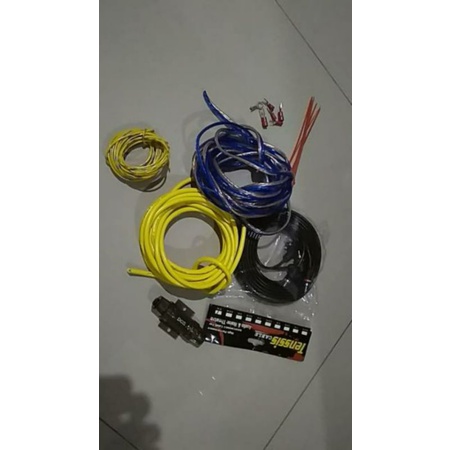 kabel set audio mobil