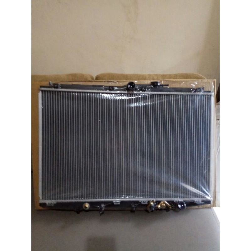 Radiator Honda odyssey RA6