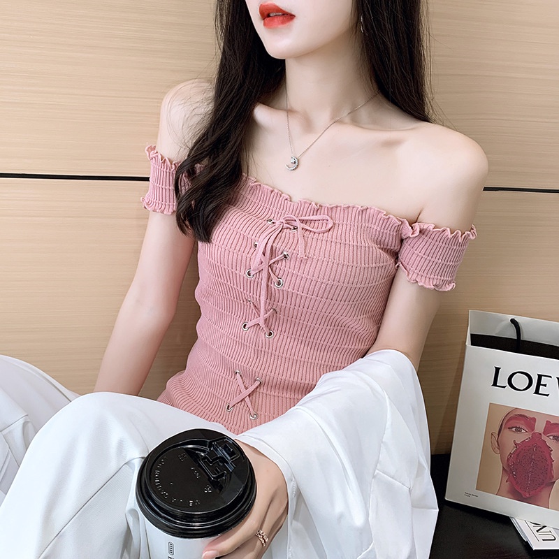 Flash Sale Knit Korean Rajut lengan pendek Wanita Slim Fit Bahan Stretch Knit Korea Crop / Knit Top 