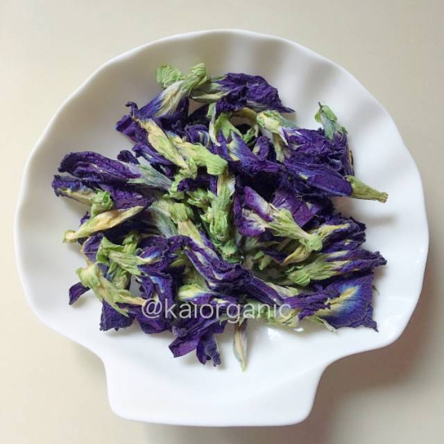 

Organic Dried Butterfly Blue Pea Flowers / Teh Bunga Telang Organik