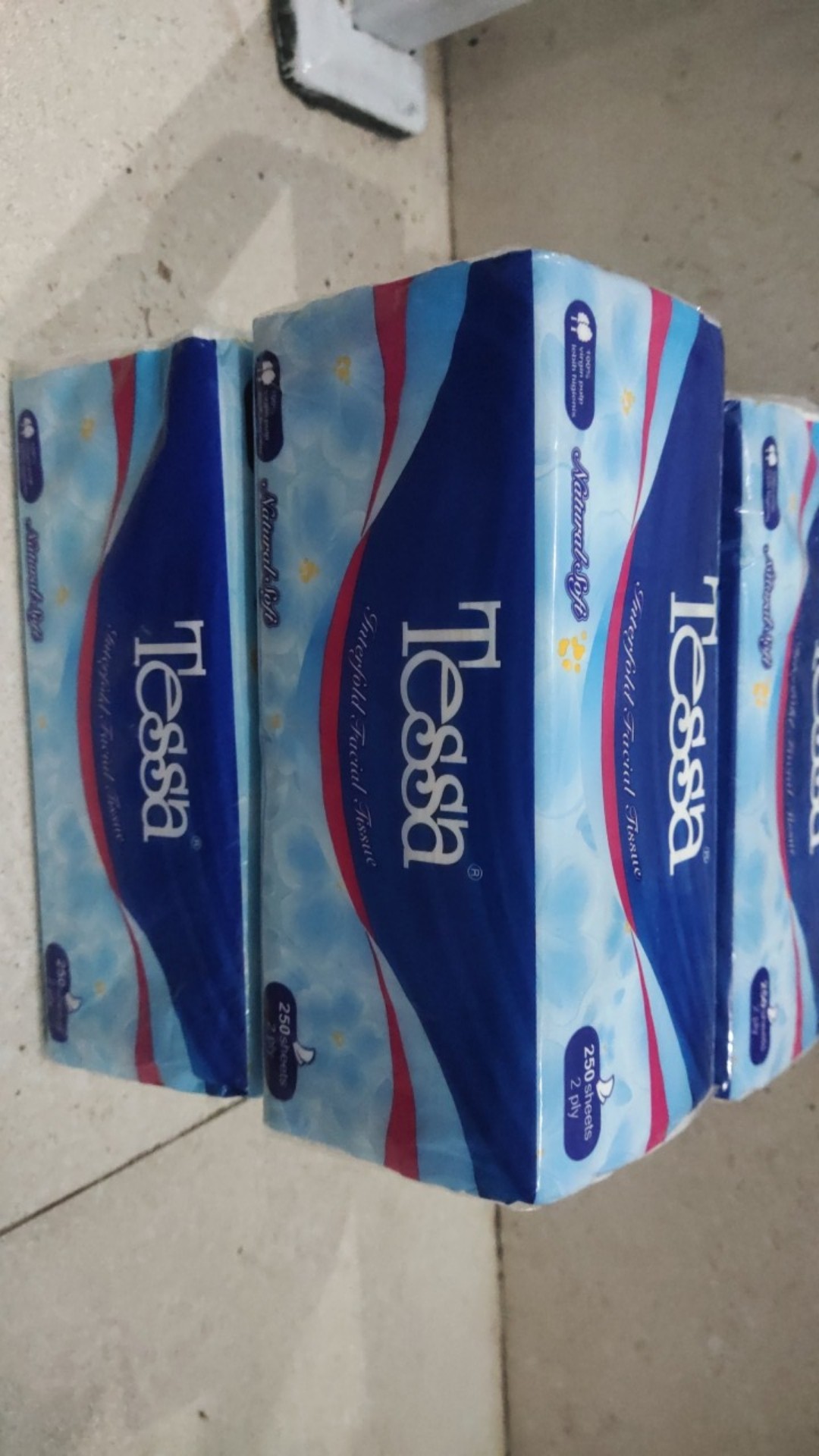 Tissue Facial Tessa 250s