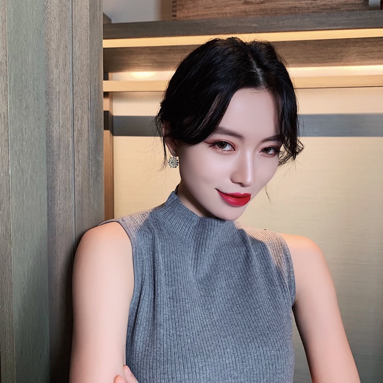 2020 baru fashion anting-anting lampu luxury 925 perak jarum tinggi elegan rasa penuh diamond kelopa