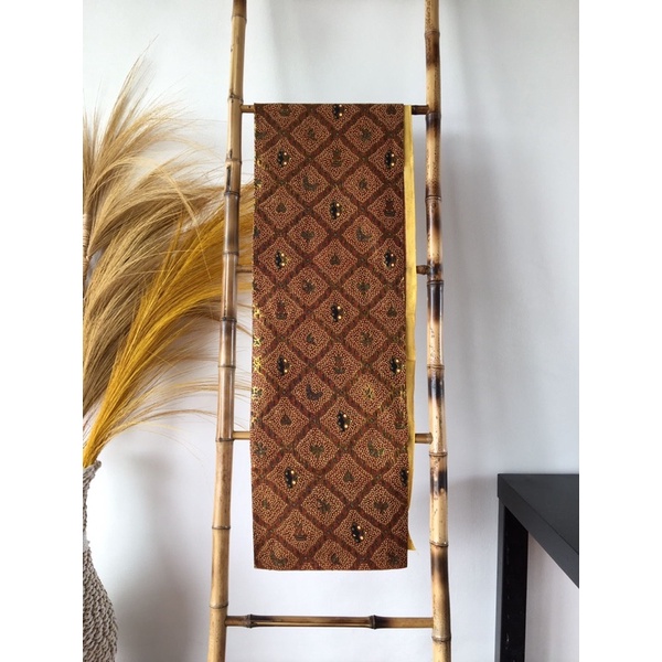 jarik/kain lembaran prada gold motif sidomukti coklat