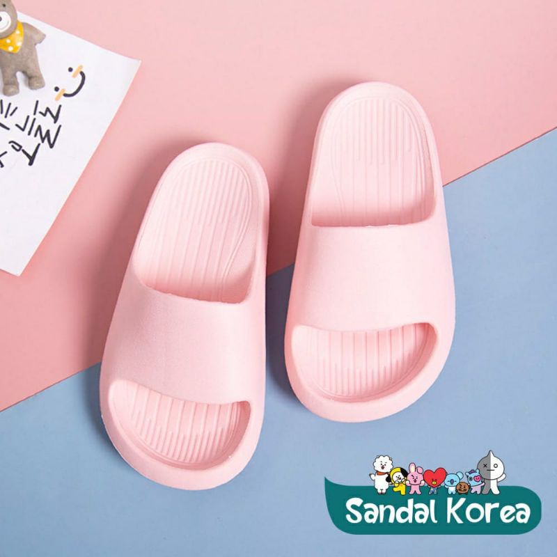 Sandal Slip On Wanita Korean/Sendal Selop Wanita Anti Selip Anti Air