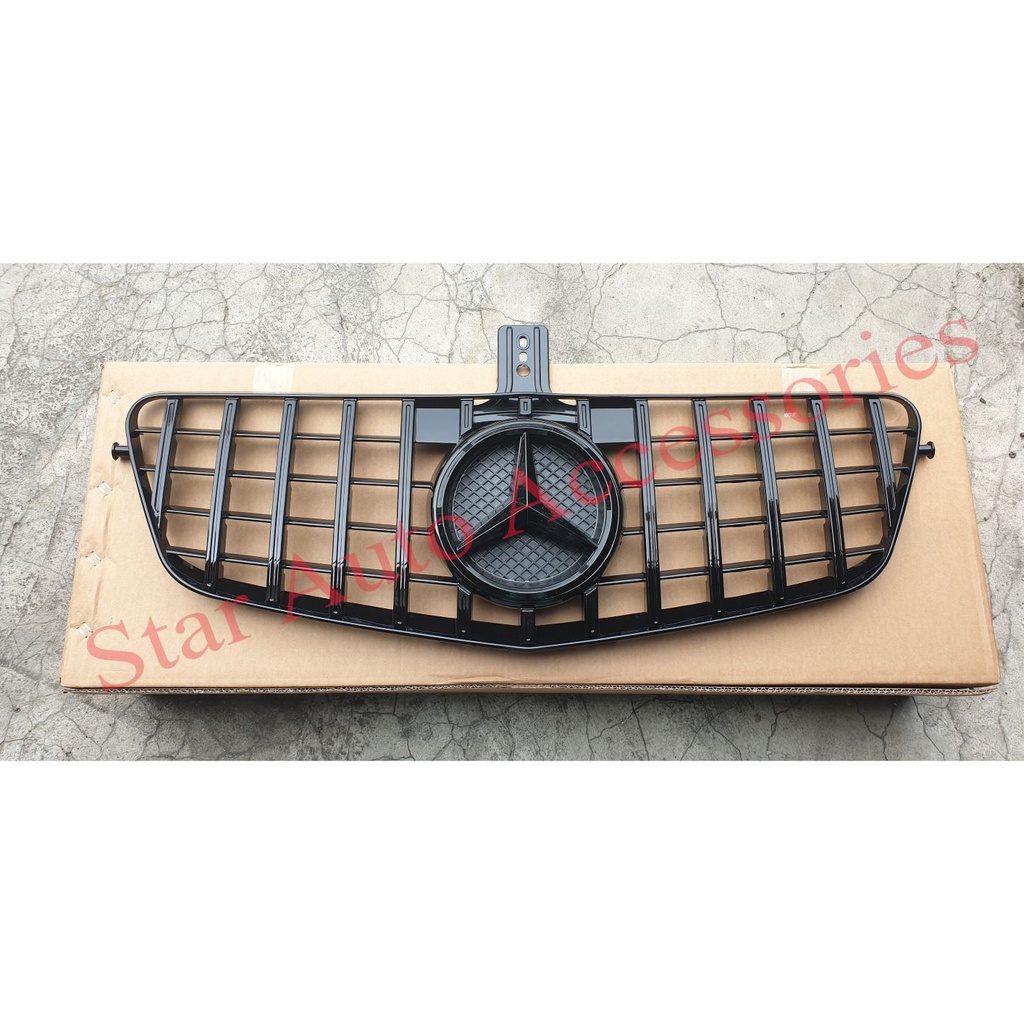 Grill GT R / GTR Mercedes Benz W212 Pre Facelift Full Black