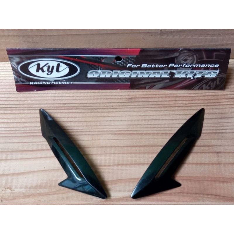 Rear air Vent KYT r10/ ventilasi belakang KYT r10