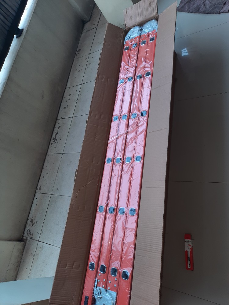 Tangga Bangunan Multifungsi / Multi Purpose Ladder blackfoot 4,6 M