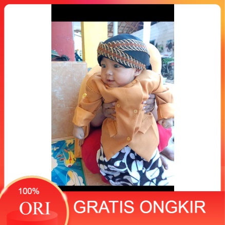 baju bayi adat beskap Jawa solo Jogja bonus blangkon anak2 cowok laki laki 0 sampai 6 bulan pakaian 