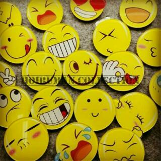 Download 4500 Koleksi Gambar Emoticon Lucu Dan Unik Terbaik HD