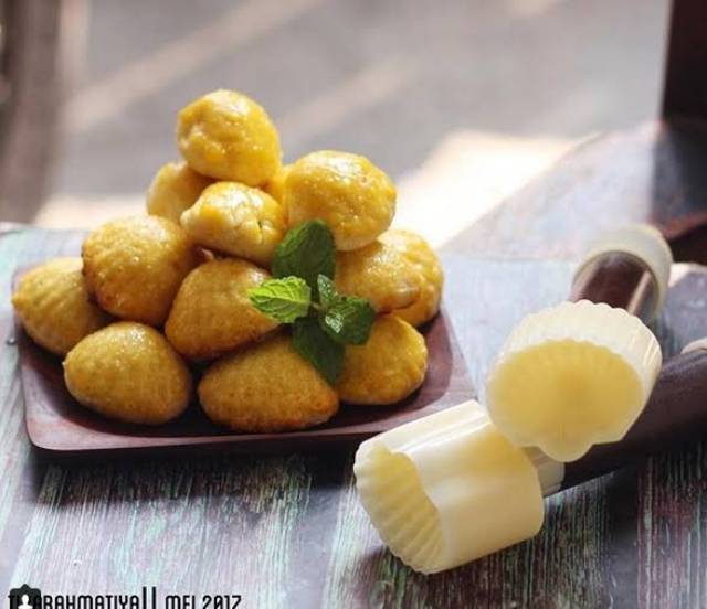Cetakan nastar kerang malaysia plastic biscuit press