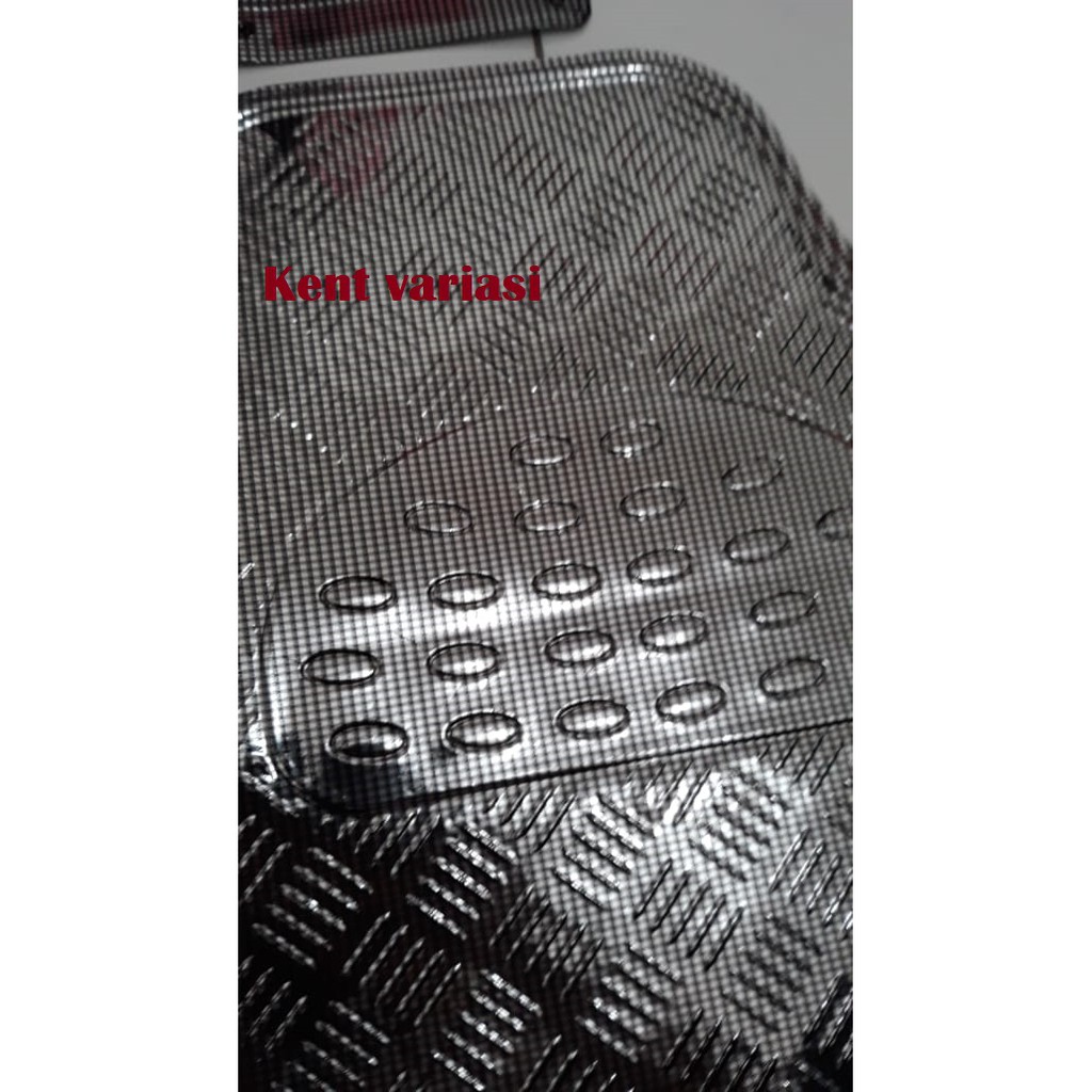 Karpet Mobil 2 Baris Bordes Warna Carbon Universal