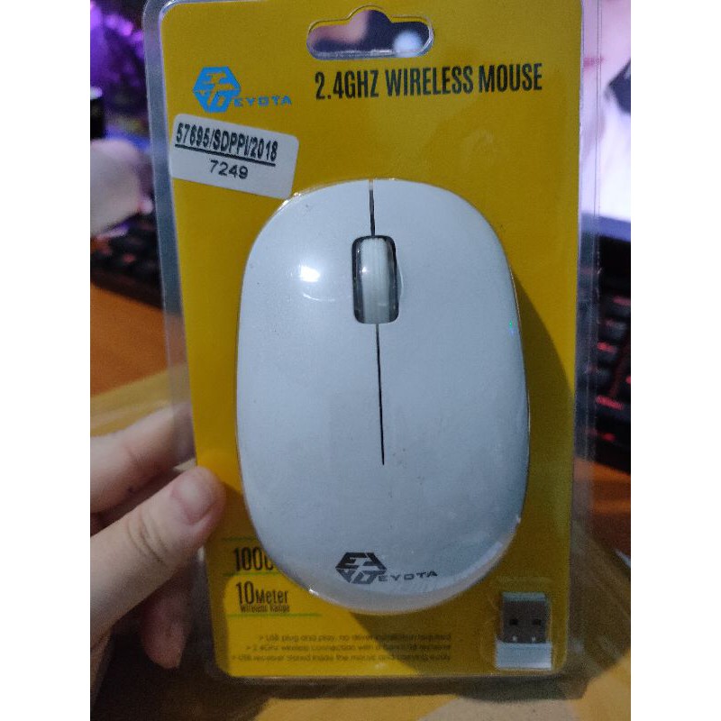 Eyota M166 Wireless Mouse 2.4Ghz