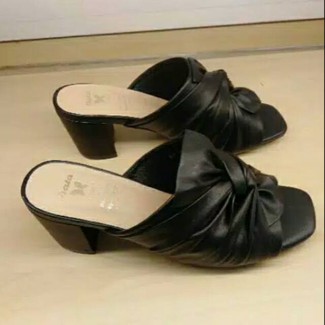 Higs heels wanita sandal Bata original bahan sintetis