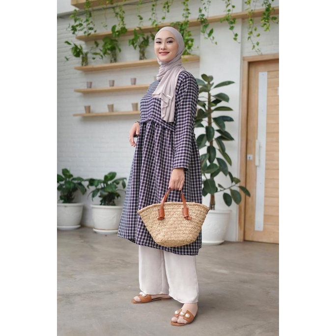 Nada Puspita Embun - Gingham Tunic - Cream