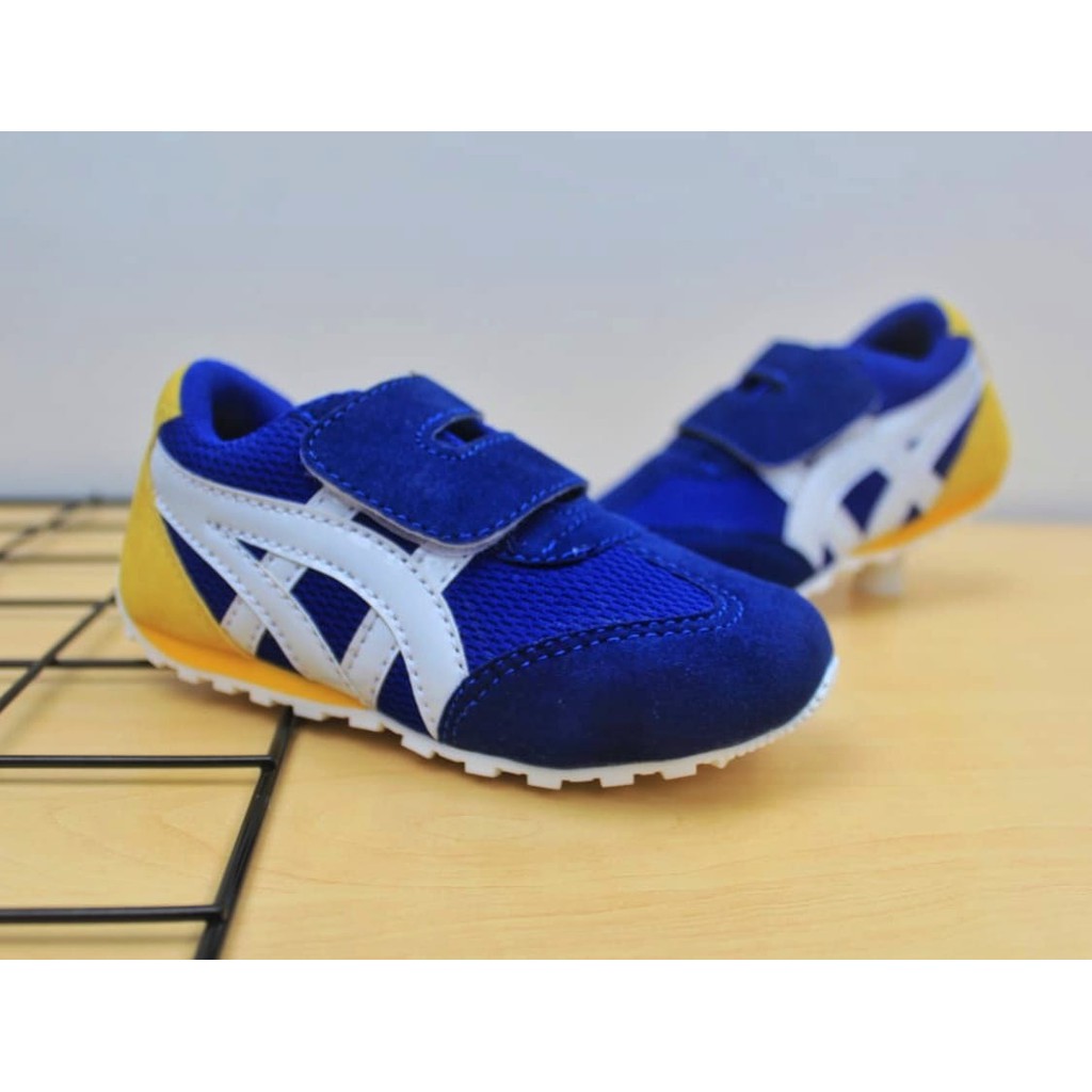 sepatu anak sneaker/sepatu anak sport