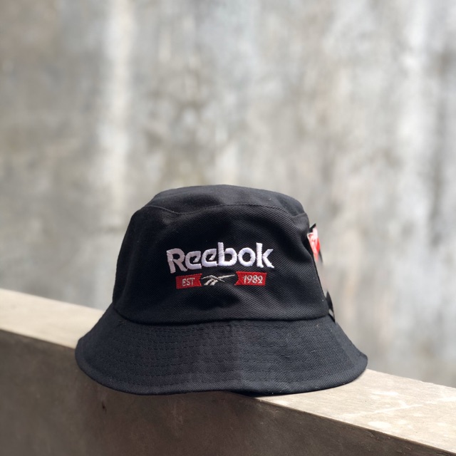 bucket hat reebok