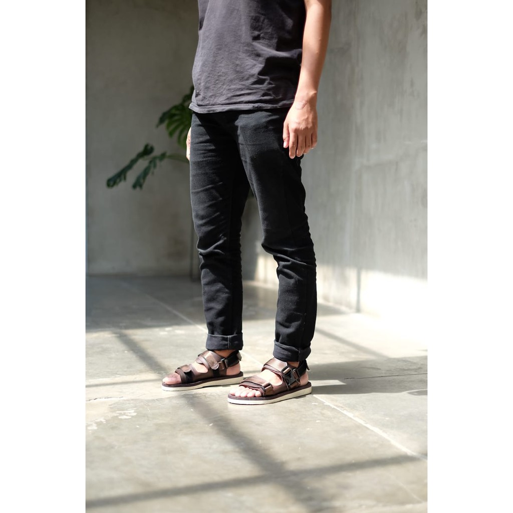 sandal casual volkerfootwear / sandal santai / cutterbrown