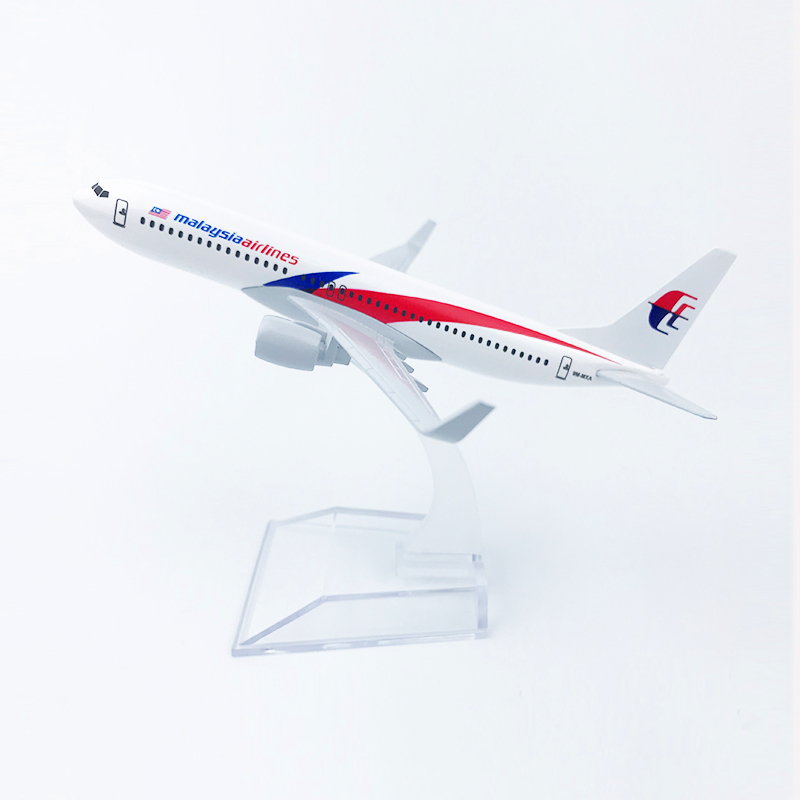 Miniatur Diecast Pesawat Malaysia Airlines B737 Boeing 737 Bahan Metal Ukuran 16CM Untuk Dekorasihadiah