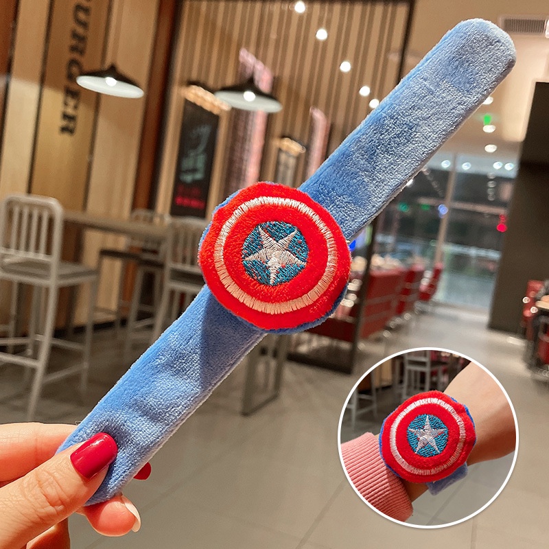 Marvel Gelang Tangan Slap On Model Superhero Iron Man / Spiderman Bahan Plush Untuk Anak