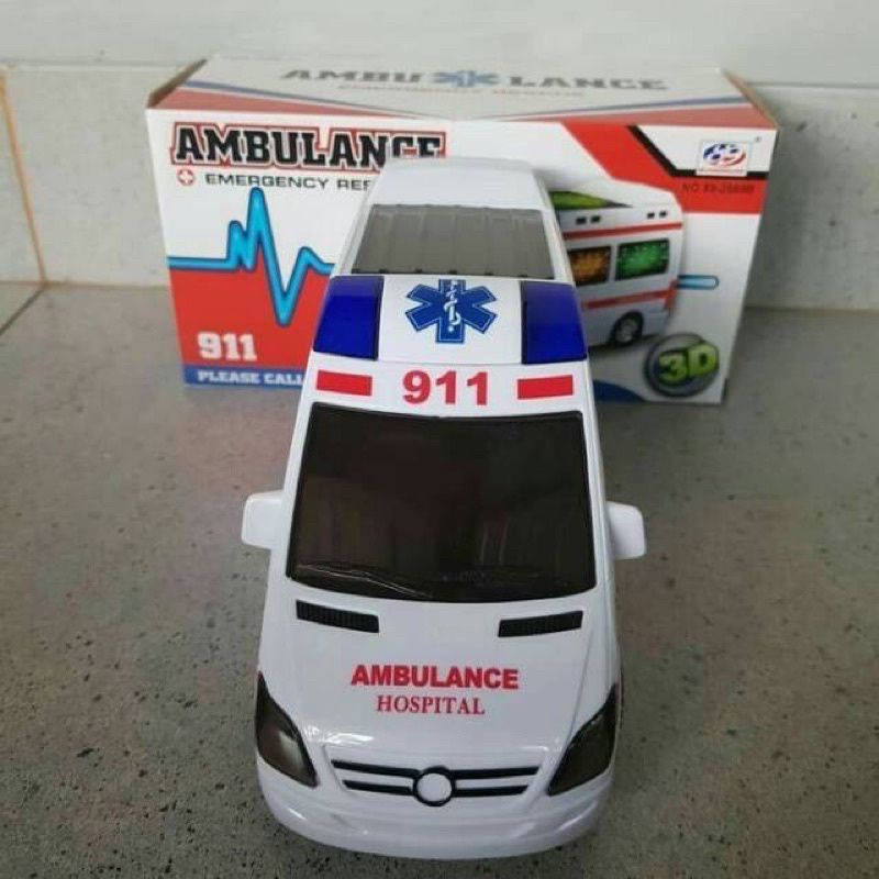 Mainan mobil ambulan termurah baterai light and music 3D bump and go