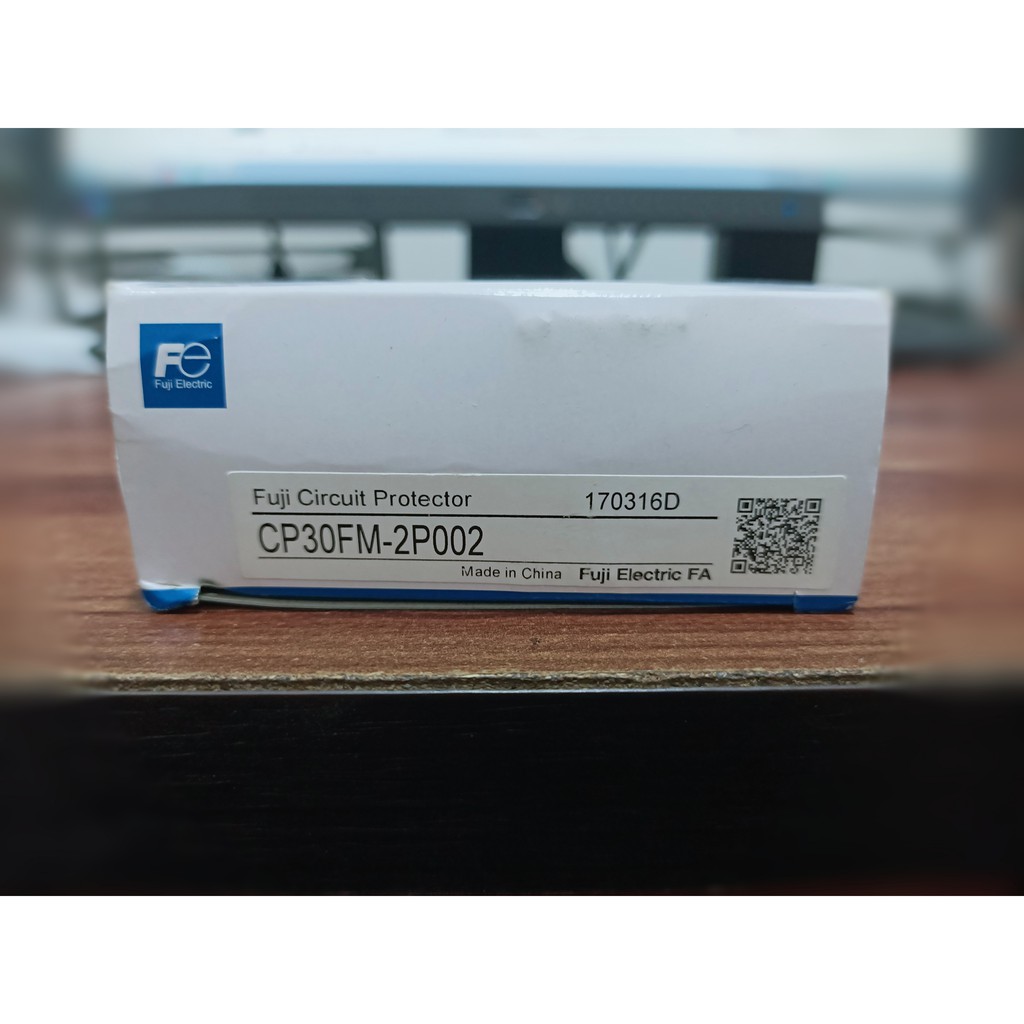 CP30FM 2P002 CP30FM-2P002 Circuit Protector