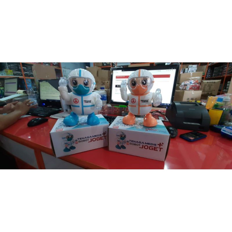 robot dancing dokter covid