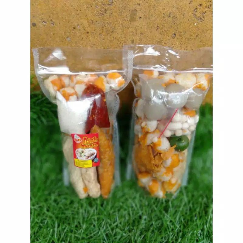 

Baso Aci Ayam Suwir/Polos