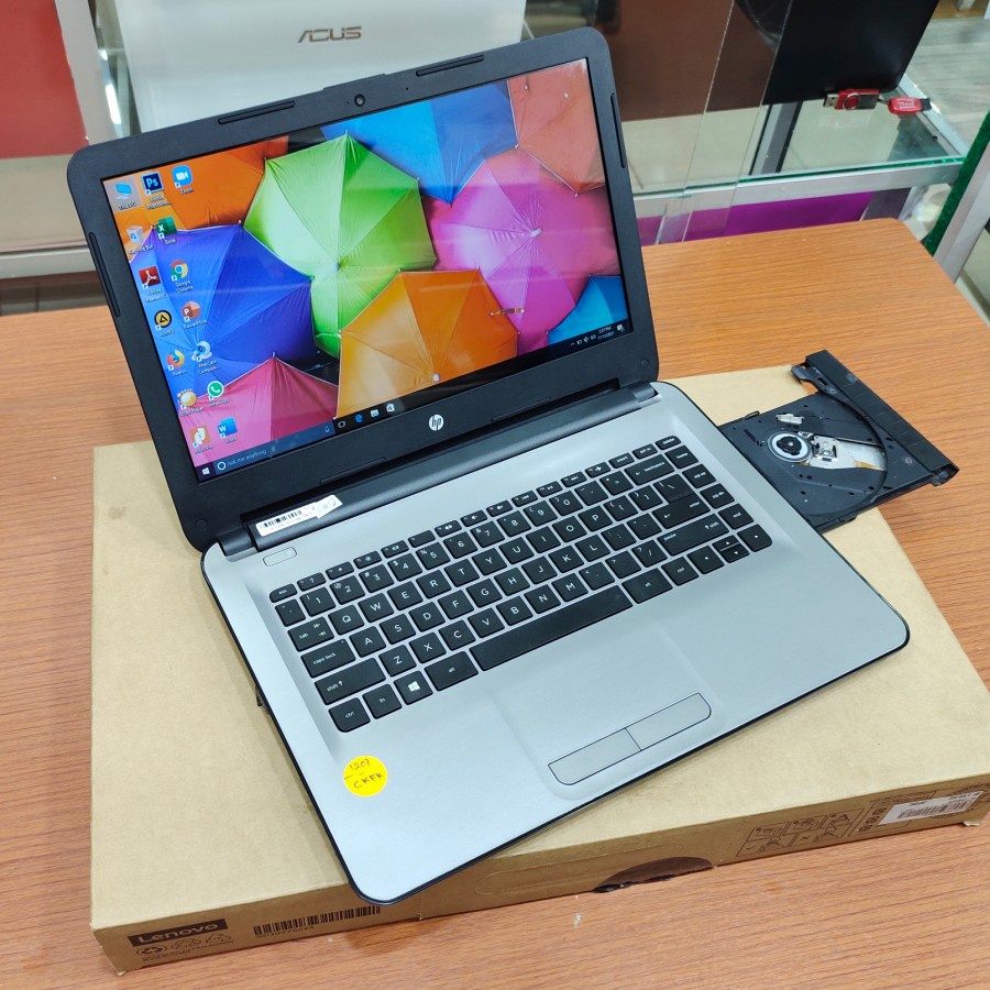 LAPTOP LEPTOP HP AMD E2 RAM 2GB HDD 500GB MULUS SANGAT WINDOWS10 ZOOM