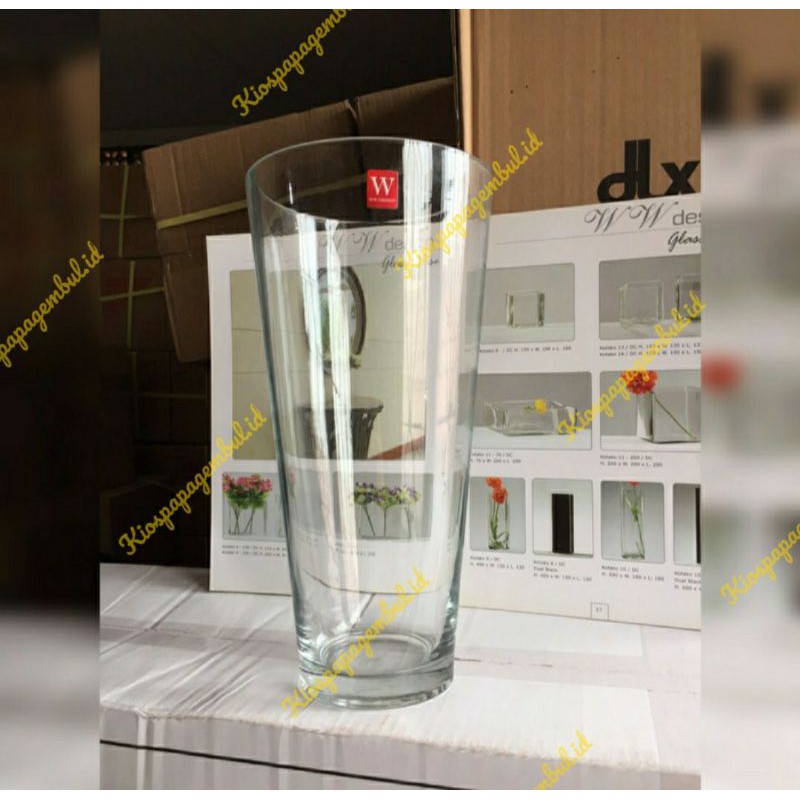 Gelas Kaca Tinggi Besar WW Design bagus digunakan untuk wadah atau vas bunga dekorasi ruang tamu