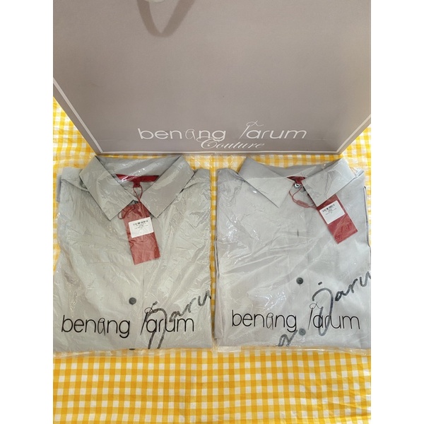 SOLDLogo Sequin Shirt Benang Jarum- Grey - M