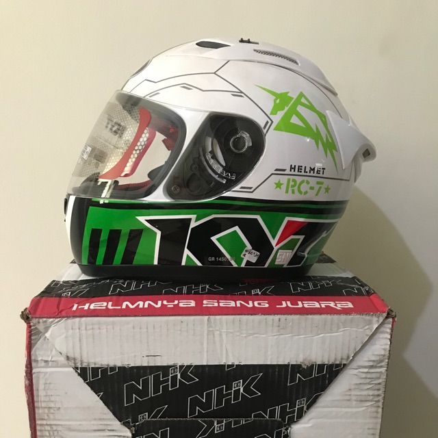 Helm KYT RC Seven Putih Hitam Hijau Seri 11 White Black Green RC7 RC-7