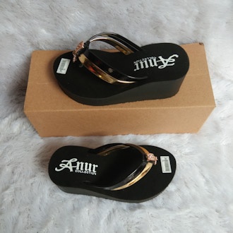 ANUR-sandal anak perempuan wedges spons  manohara tinggi 4 cm