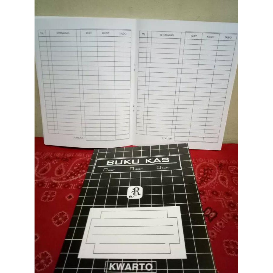 

BUKU KAS QUARTO ( KWARTO ) COVER HITAM GROSIR TERMURAH