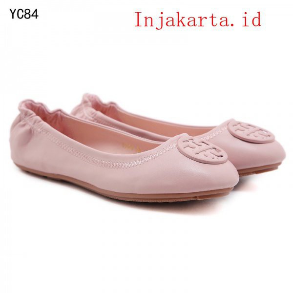 NICOLE SEPATU SLIP ON KELSEY YC84 0kE2