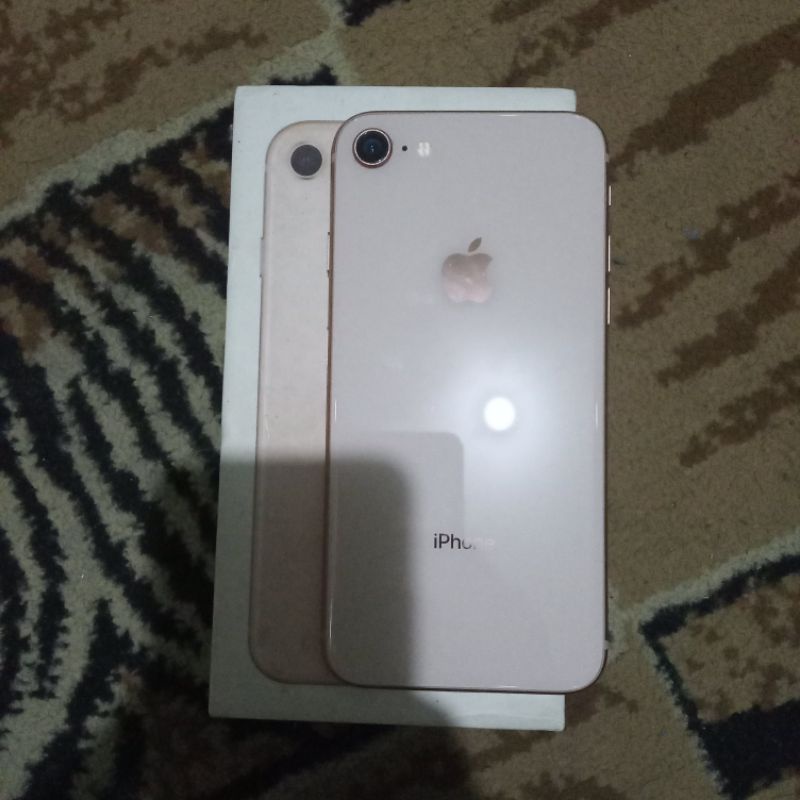 iphone 8 mati total (rusak)