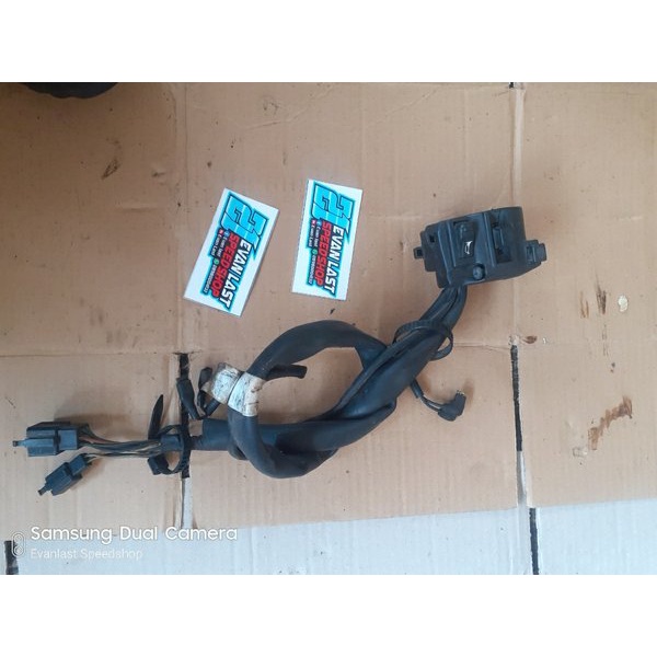 saklar holder kiri cbr 150 old