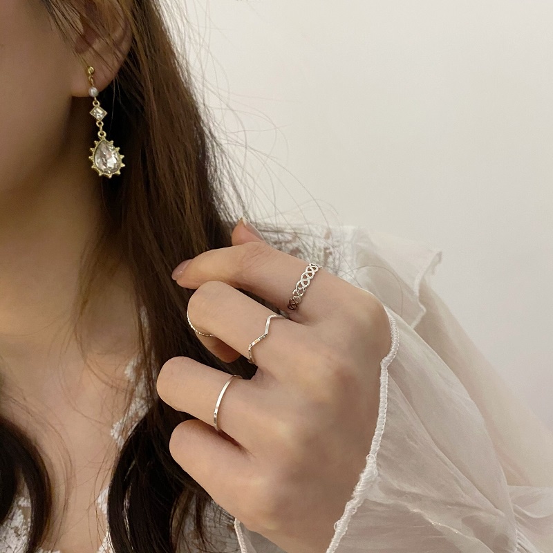 4pcs / Set Cincin Lapis Emas / Silver Desain Gelombang Gaya Korea Untuk Wanita