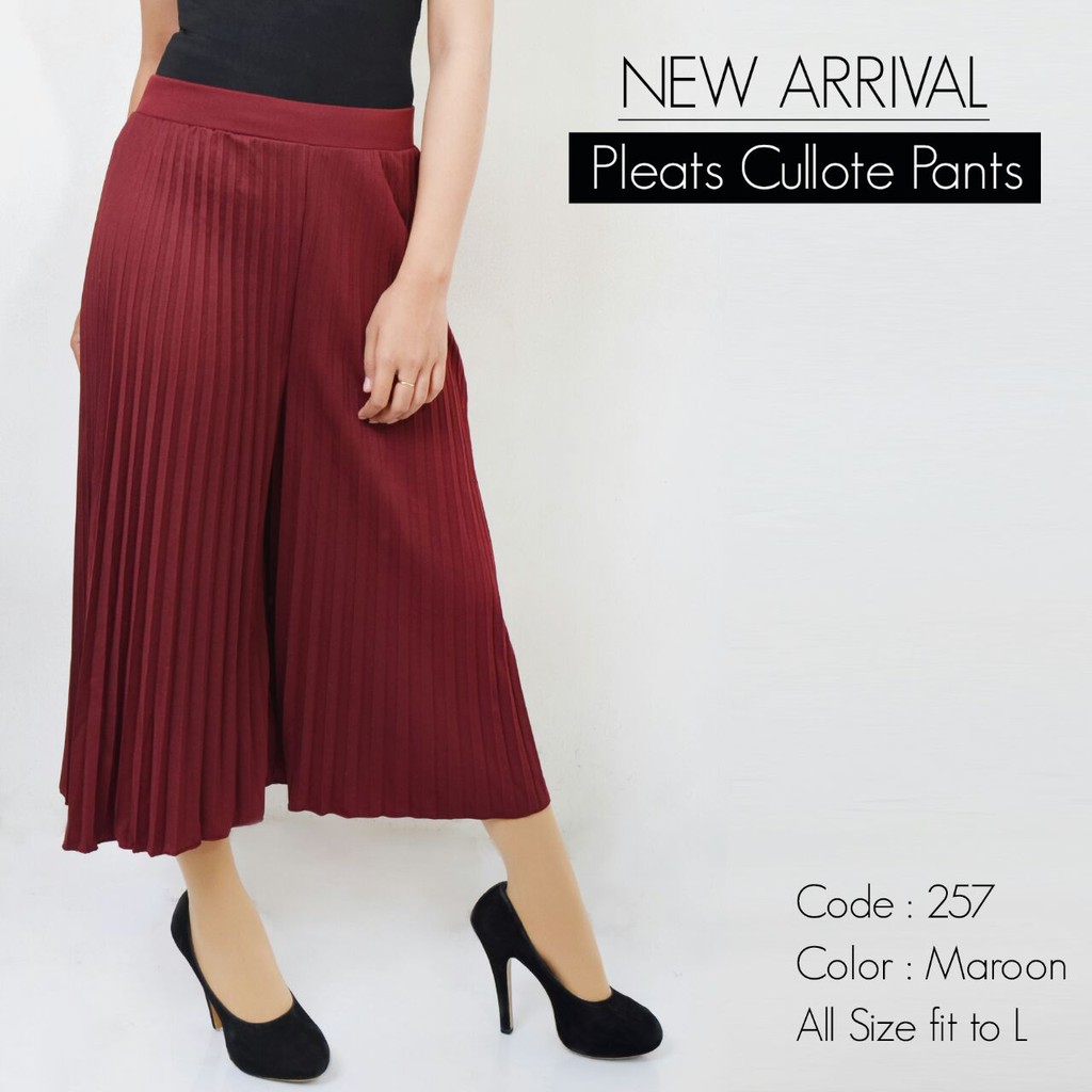 CELANA KULOT PENDEK 7/8 257 PLISKET PLEATS PANTS-maroon